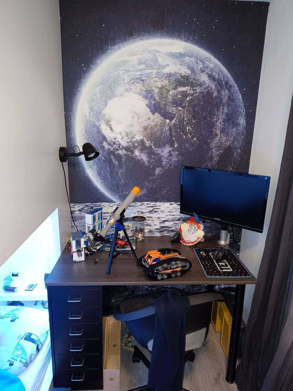 Mond und Erde