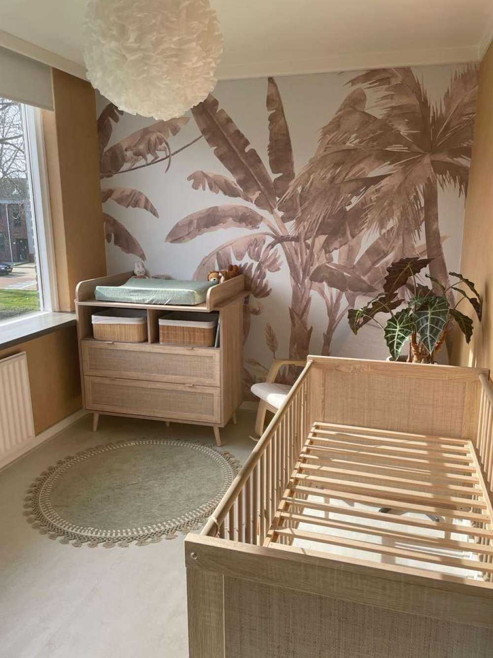 Kleine Dschungeltiere in Taupe