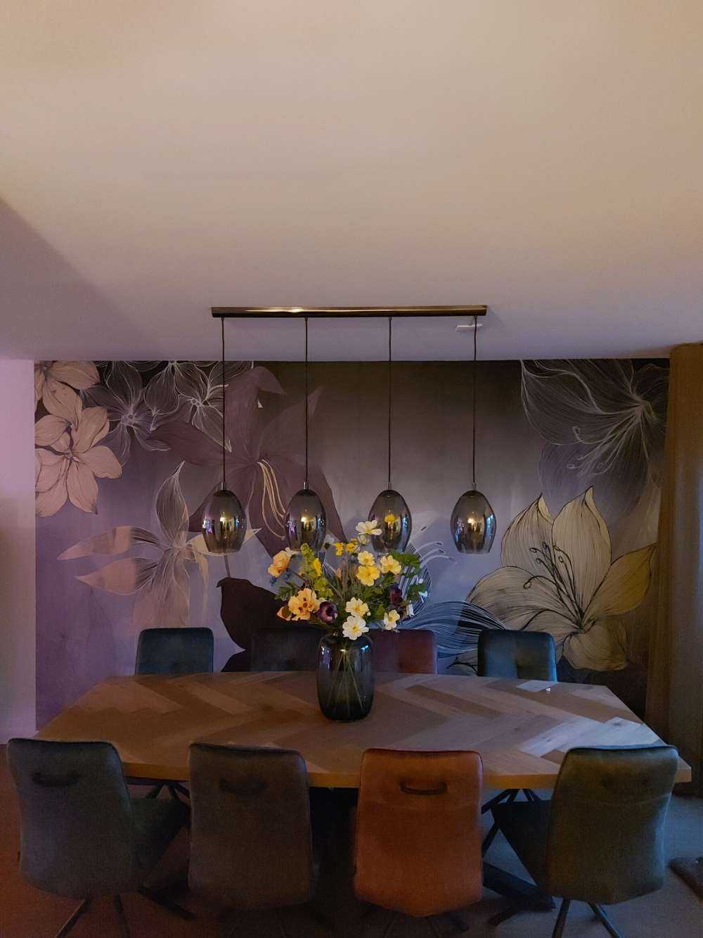 Gewächshaus mit tropischen Pflanzen