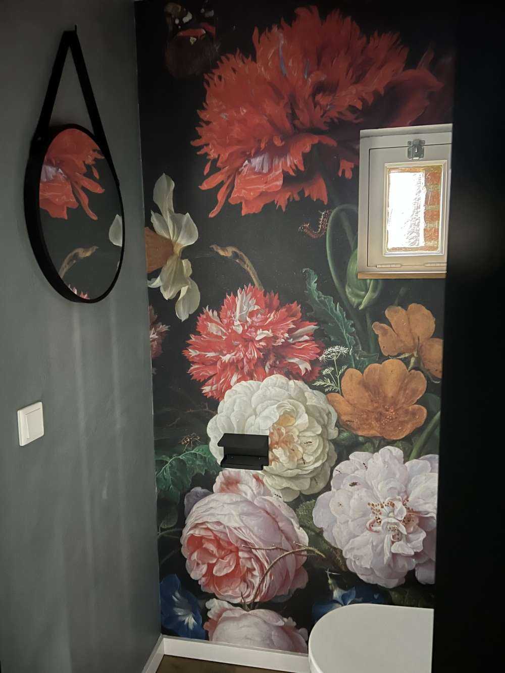 Stillleben mit Blumen in einer Glasvase