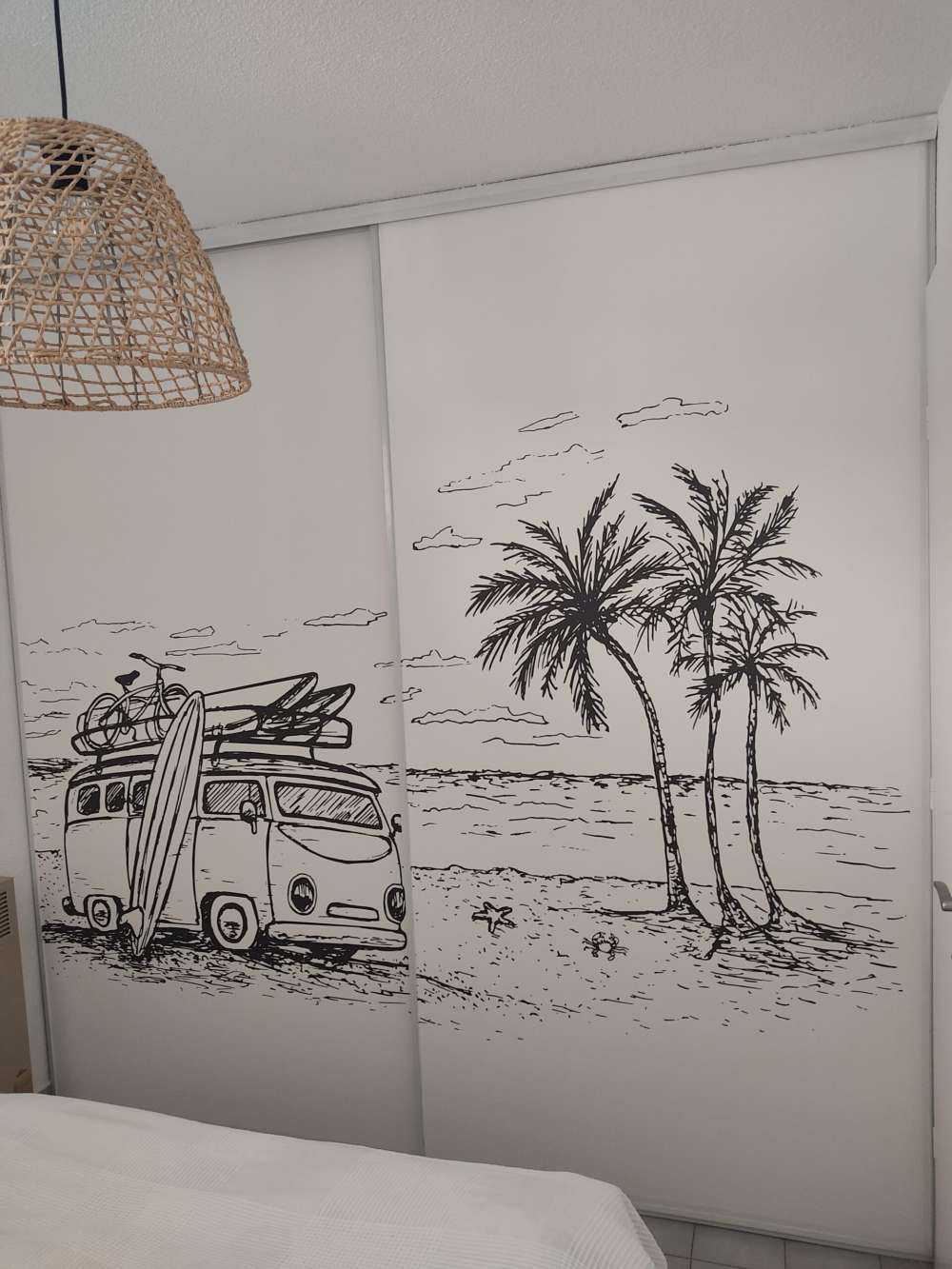 Schwarz und weiß gezeichnet Strand