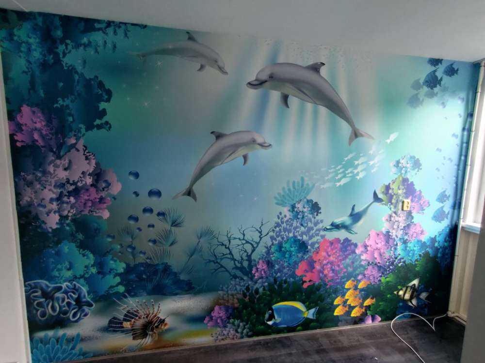 Unterwasserwelt mit Delfinen
