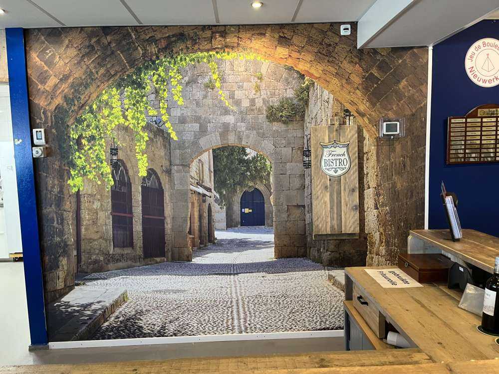 Terrassen in der alten Straße