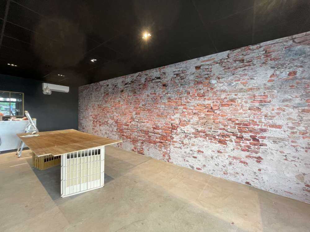 Bröckelnde Backsteinmauer