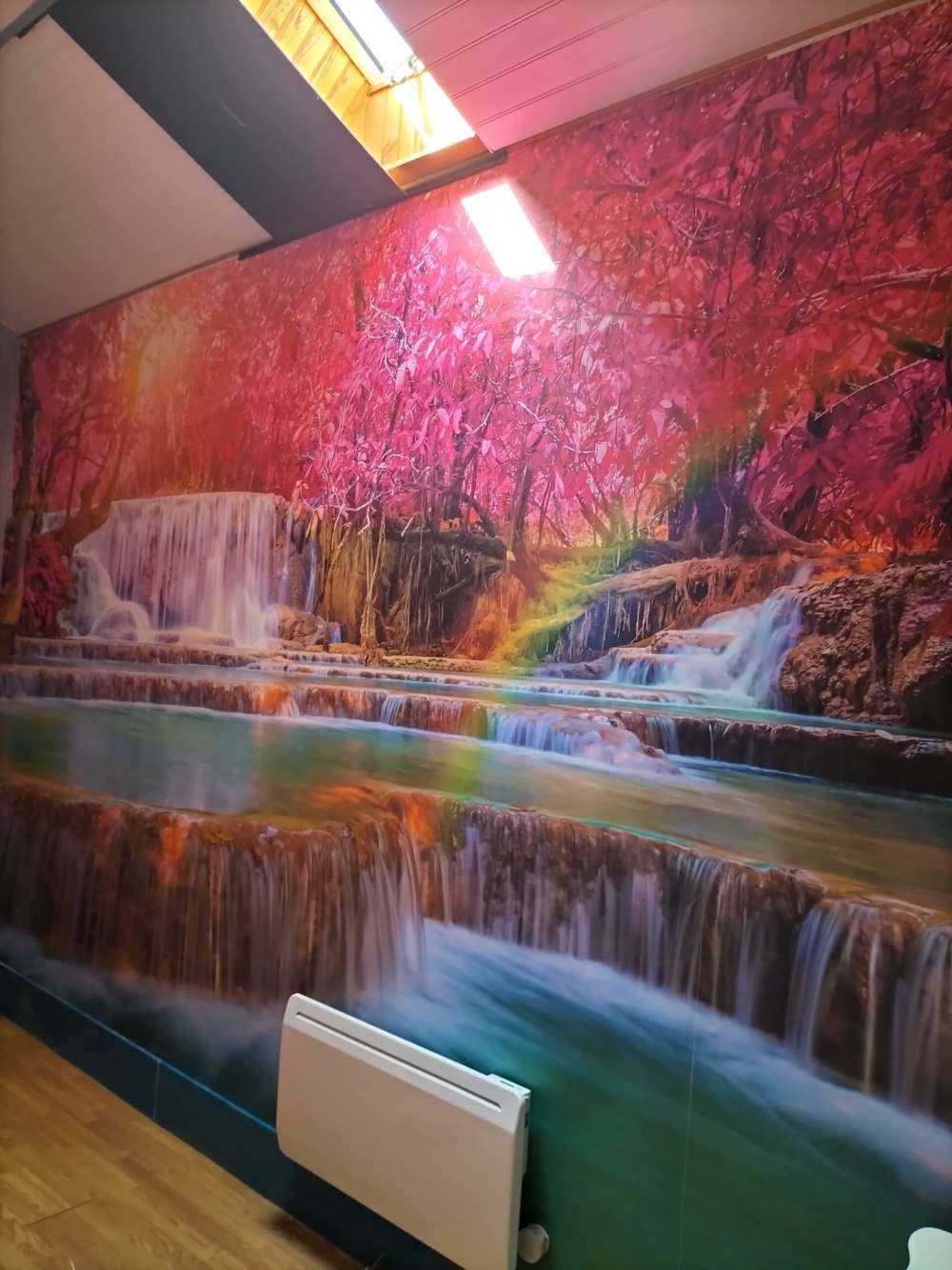 Wasserfall im Dschungel