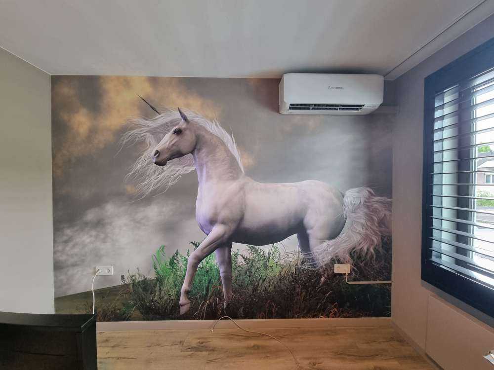 Einhorn im Sturm