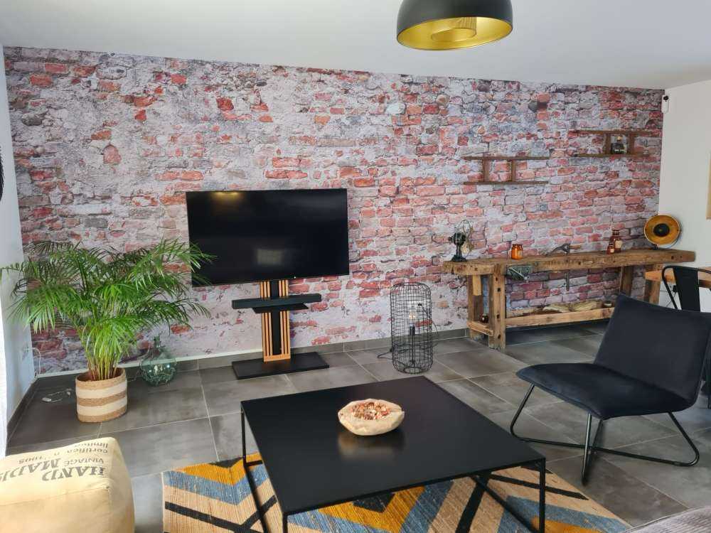 Bröckelnde Backsteinmauer