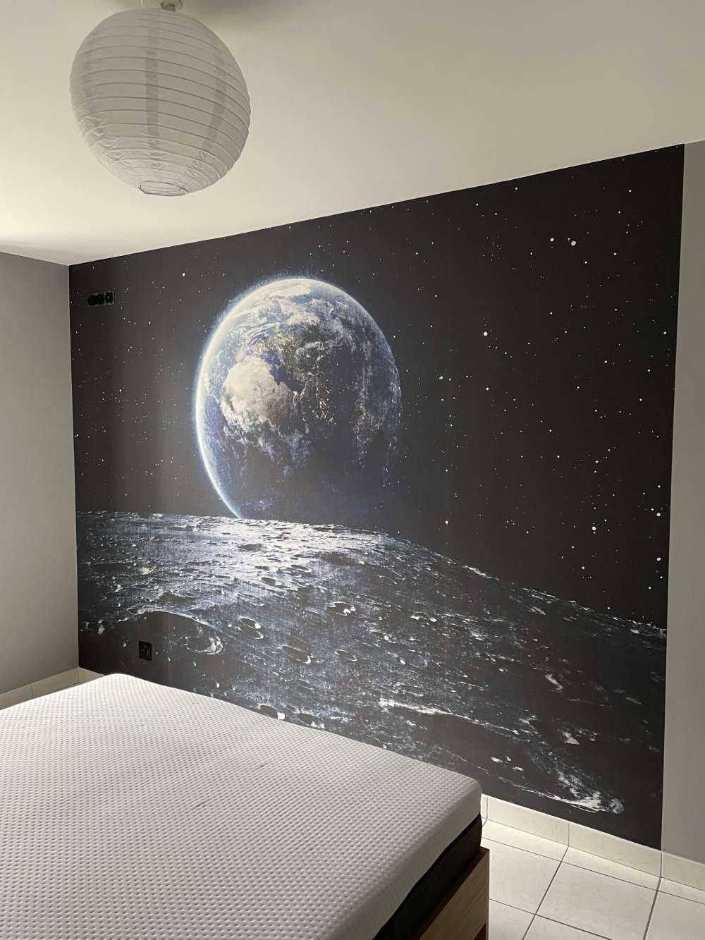 Mond und Erde