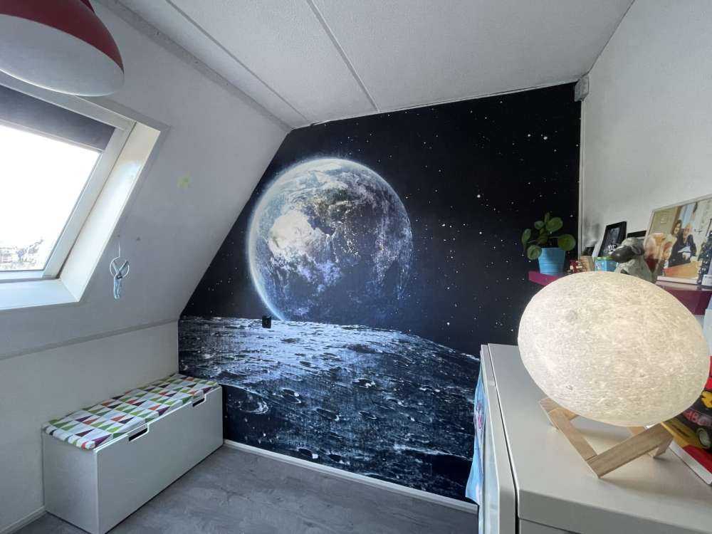 Mond und Erde
