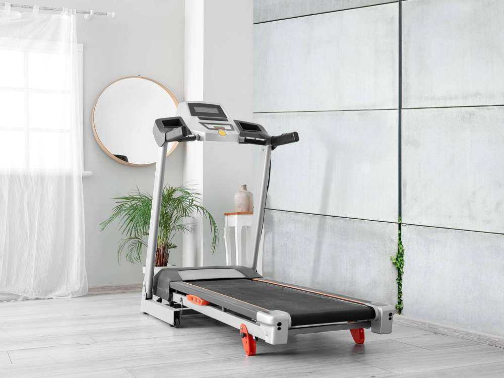 Wand aus Betonplatten