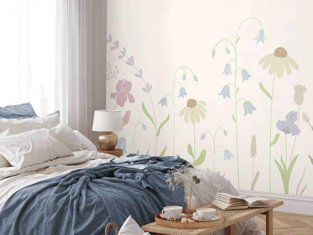 Blumenfeld in hochbeige, altrosa, grün und flieder