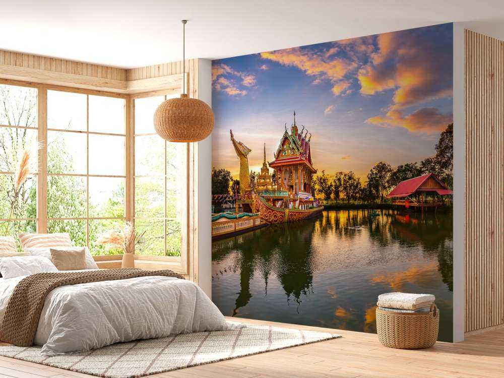 Riesiger Thai Suphannahong