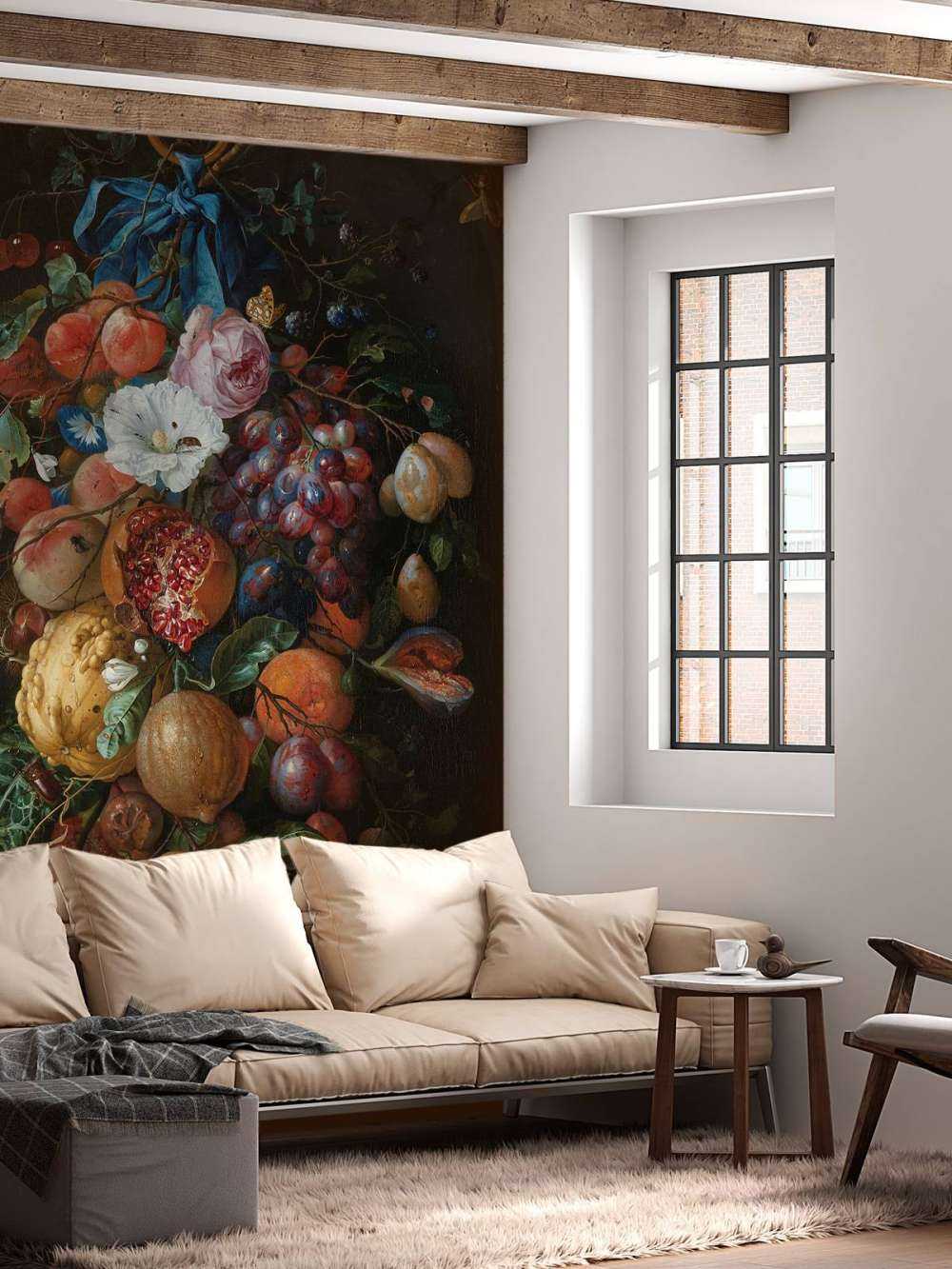 Girlande aus Obst und Blumen
