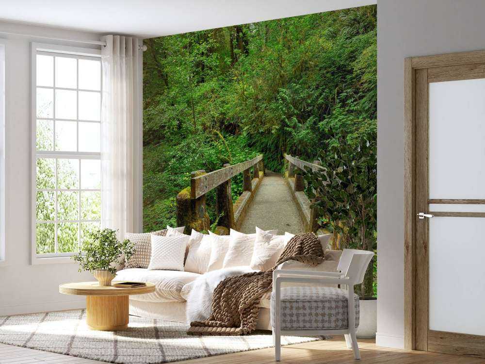 Brücke im Wald