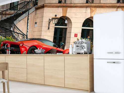 Ferrari laFerrari bei Luxusvilla