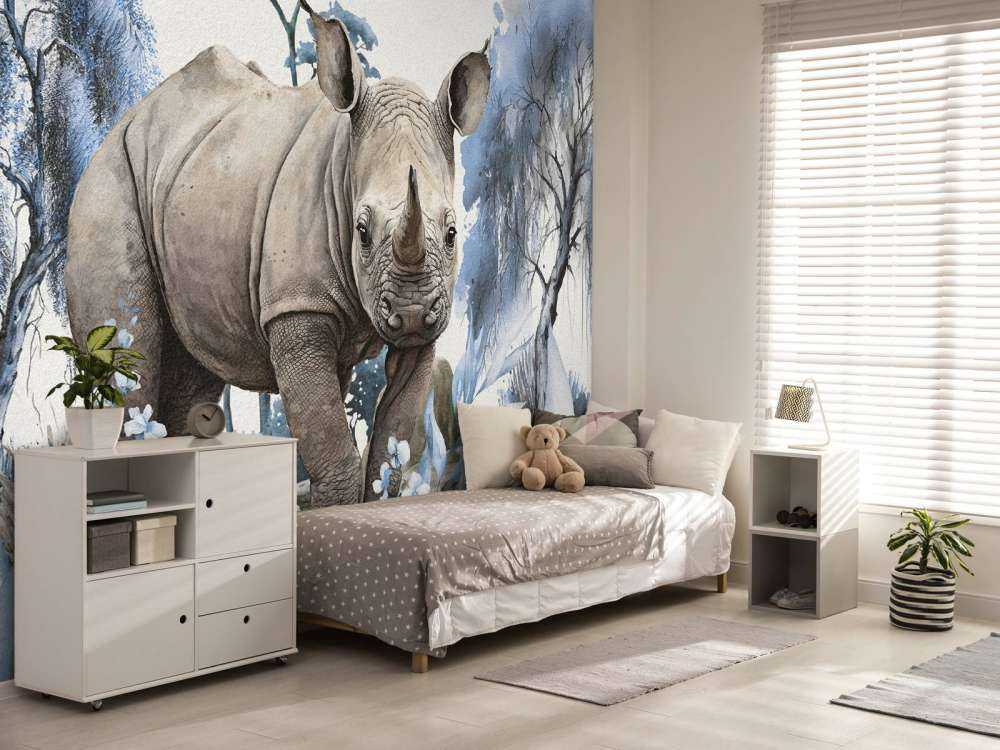 Baby-Nashorn in der Savanne blau