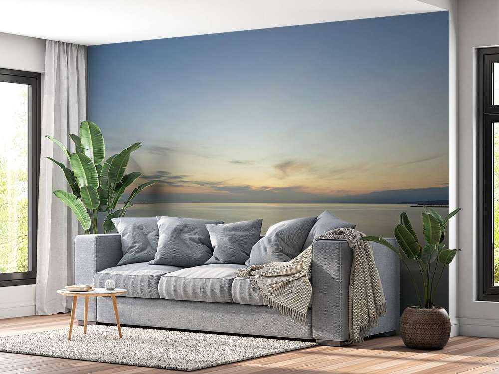 Sonnenaufgang bei der Küste 