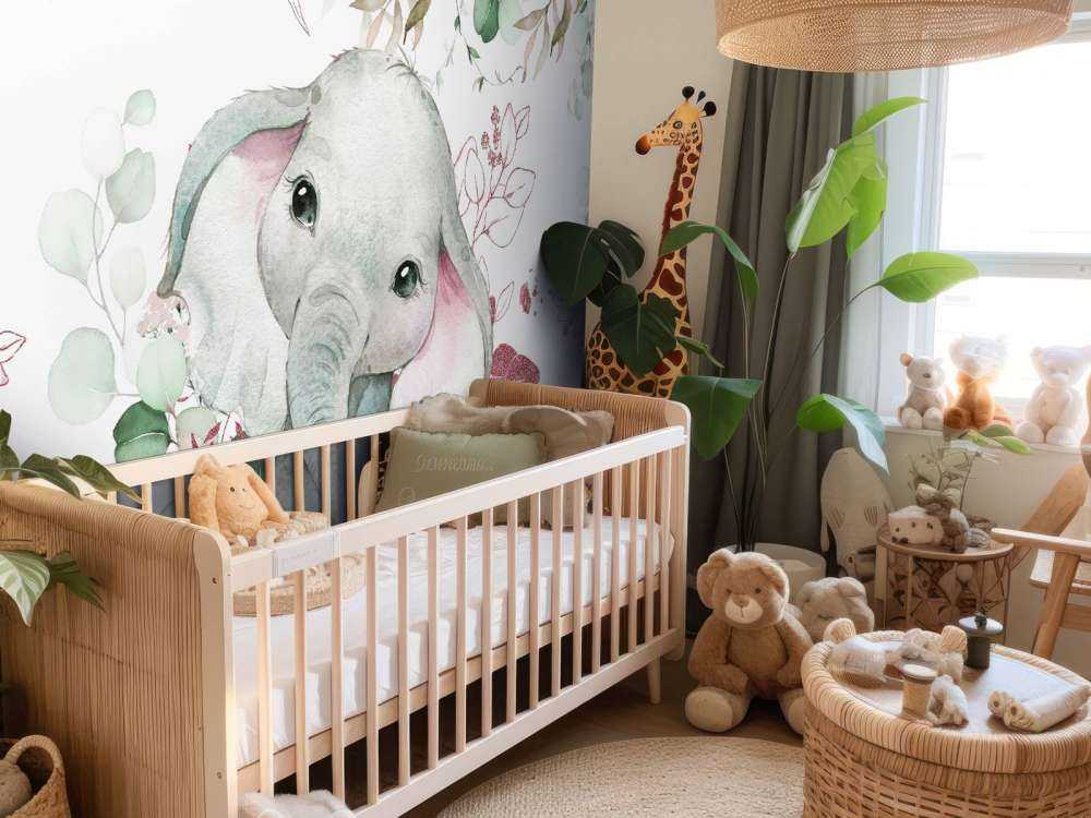 Elefantenbaby mit Minze und rosa Blättern