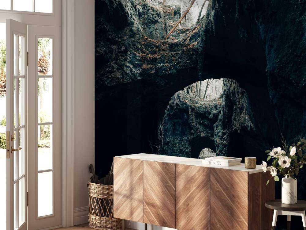 Alte Eisenminen, von der Natur zurückerobert