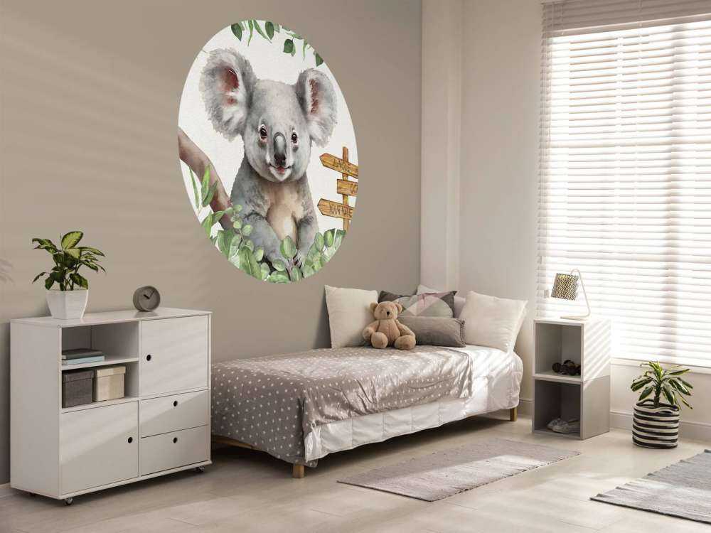 Baby-Koala im Dschungel