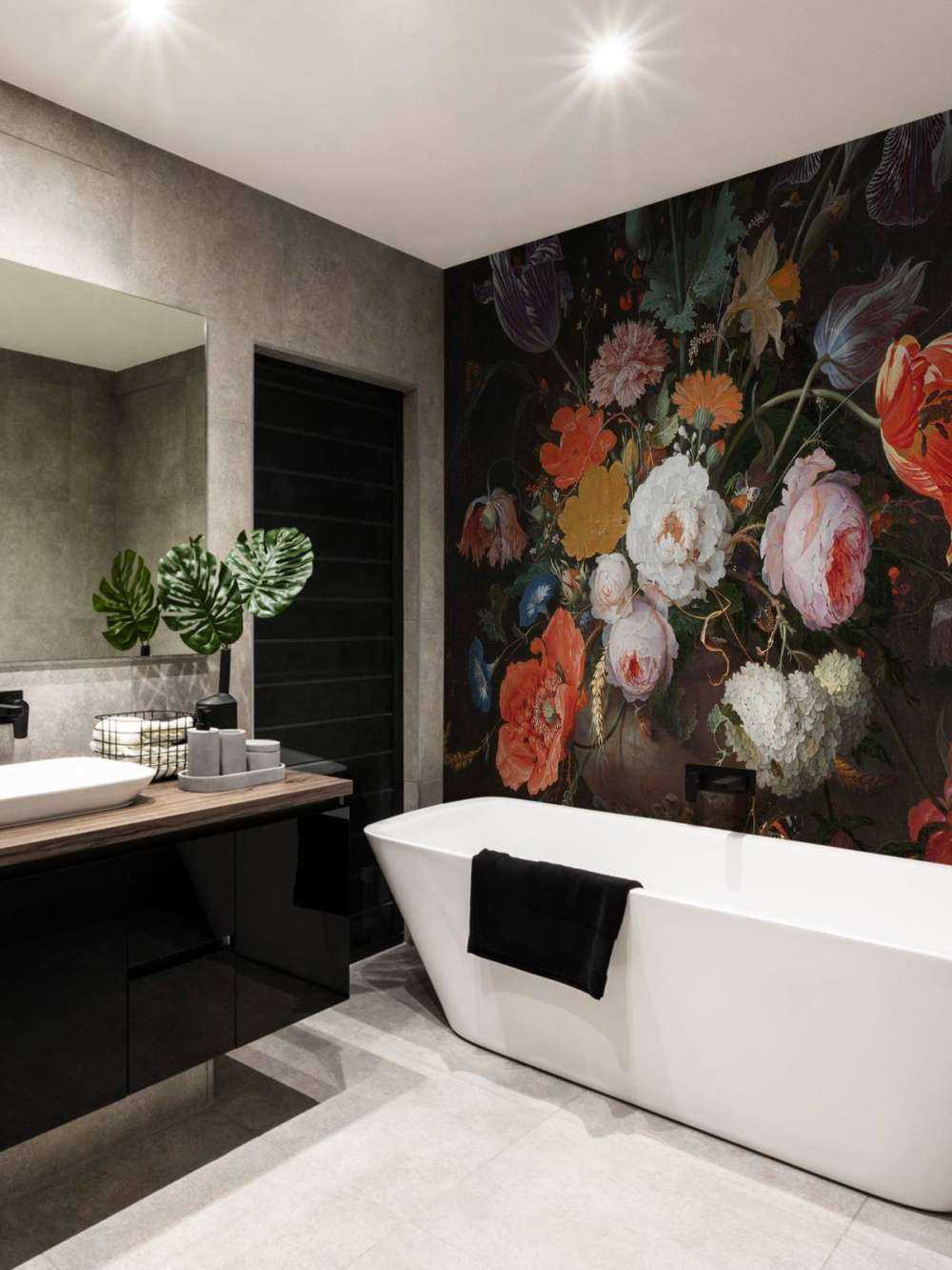 Stillleben mit Blumen und einer Uhr