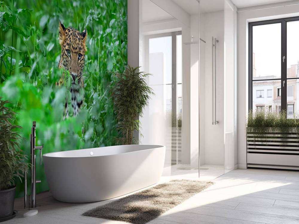 Leopard im Wald