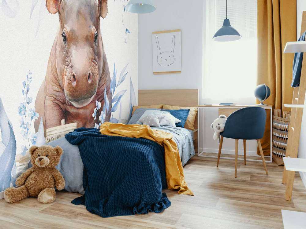 Baby Nilpferd zwischen den Blättern blau