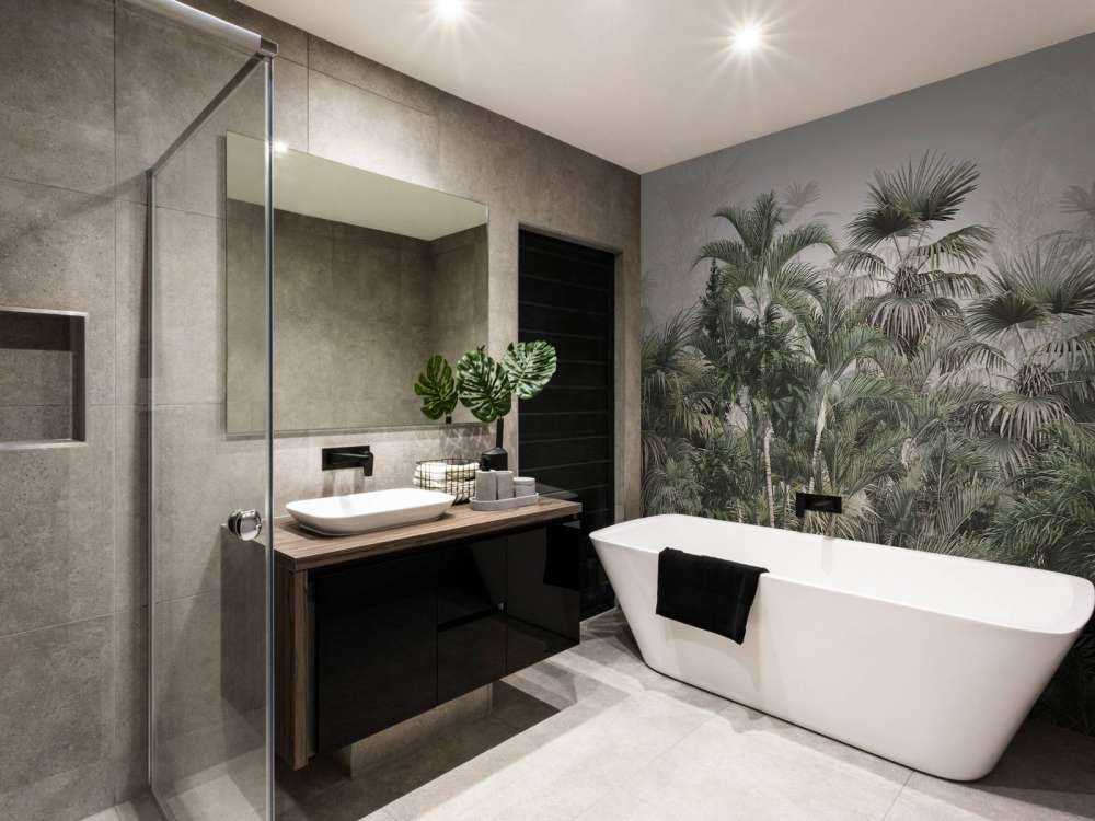 Flüsterndes Grünes Nebelwald