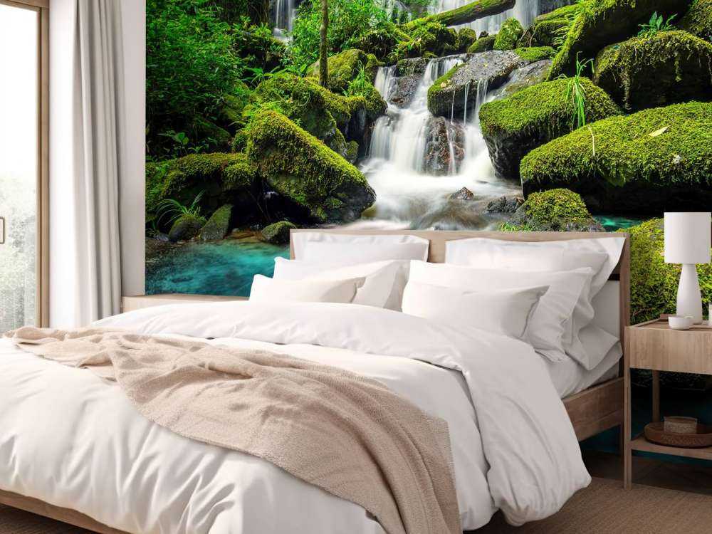 Wasserfall in einen Dschungel