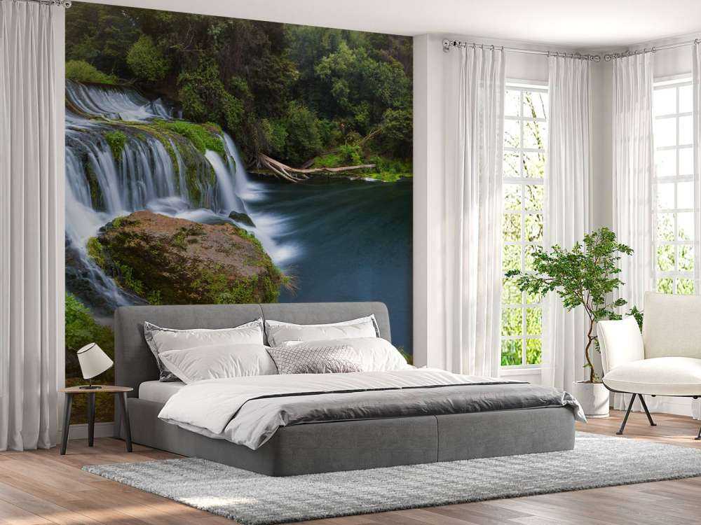 Versteckter Wasserfall