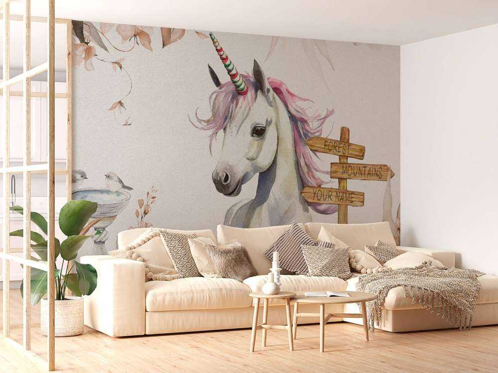 Baby Einhorn mit Pflanzen taupe