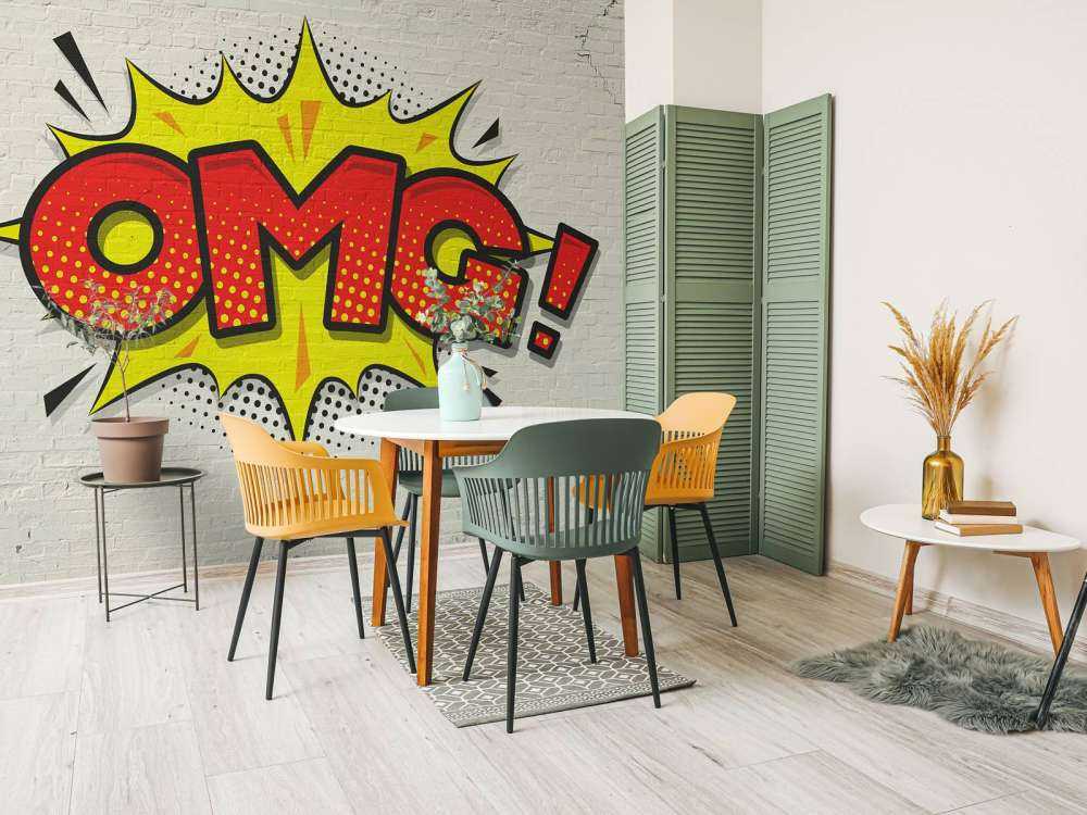 Farbiges Graffiti an der Wand