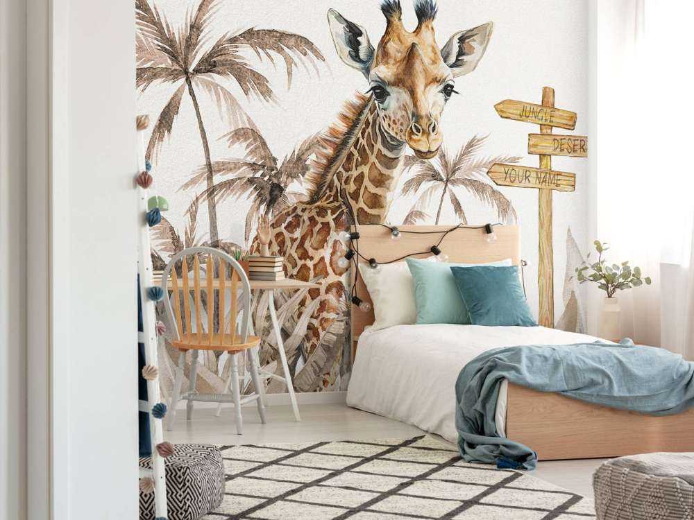 Baby-Giraffe im Dschungel taupe