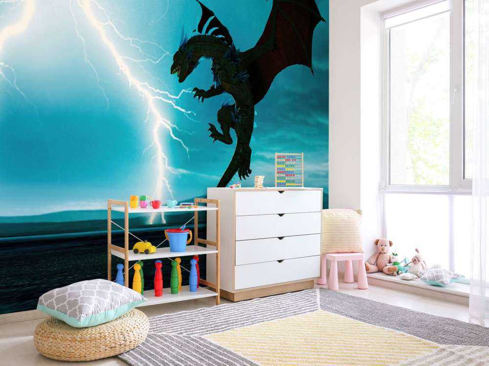 Drache bei Gewitter