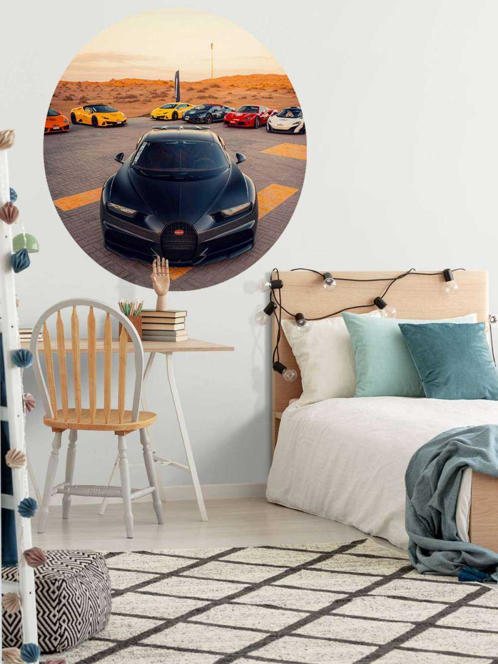 Hypercars bei Sonnenuntergang