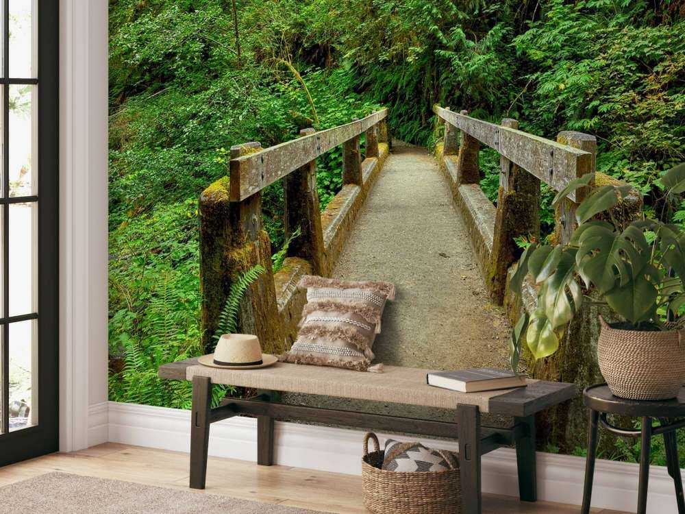 Brücke im Wald