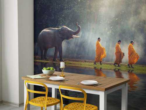 Elefant und Buddhisten
