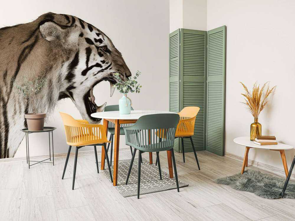 Brüllender Tiger cremefarben