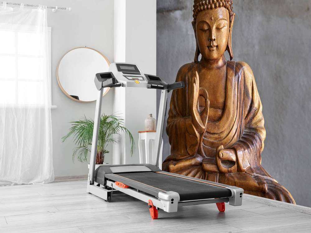 Buddha aus Holz