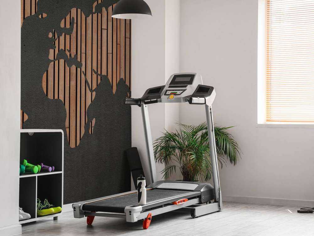 Weltkarte mit Holztafeln