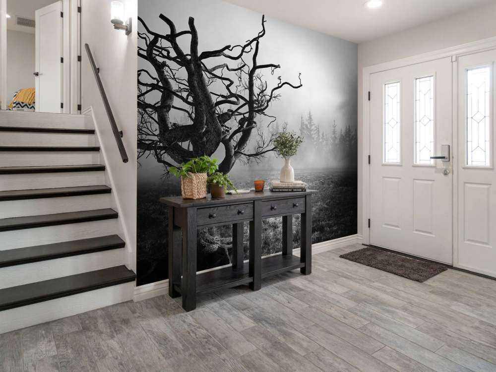 Eleganter Baum in schwarz / weiß