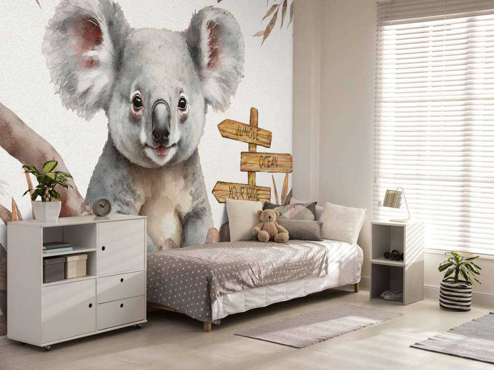 Baby-Koala im Dschungel taupe