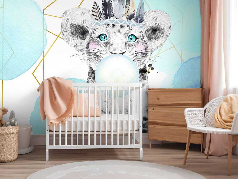 Indisches Löwenbaby mit Kaugummiglocke