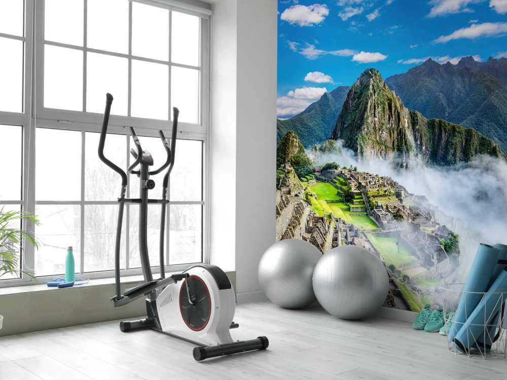 Machu Picchu im Nebel