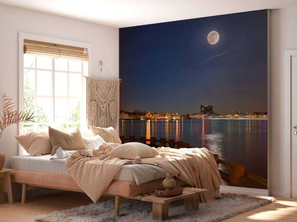 Super-Mond in Amsterdam