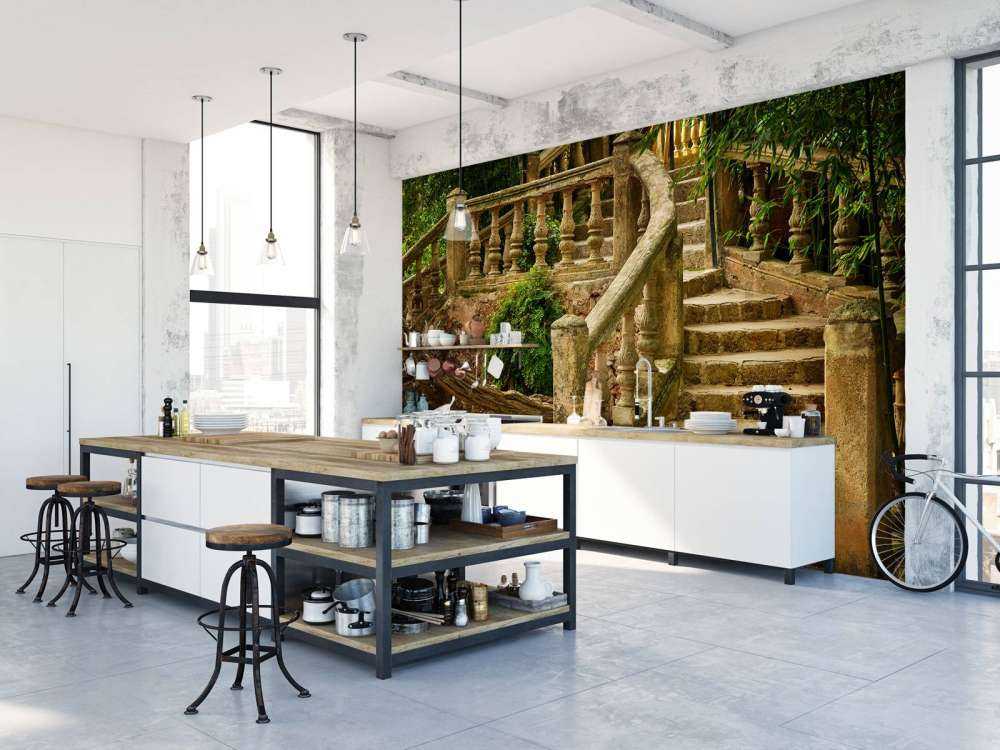 Alte Treppe nach oben