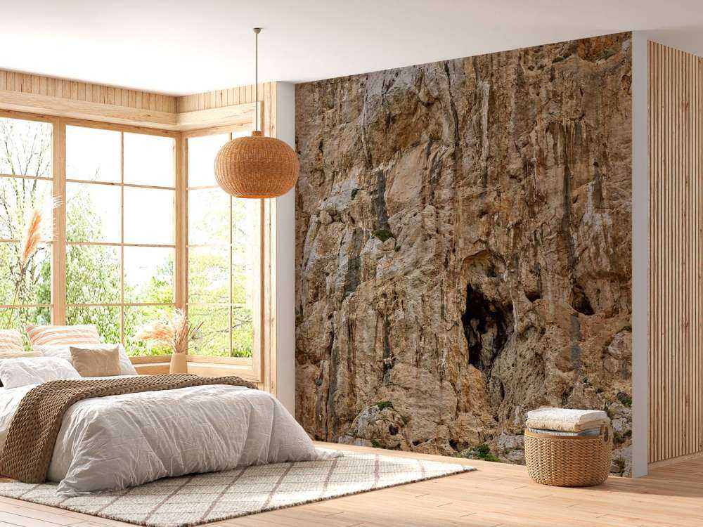Höhle in einem Felsen