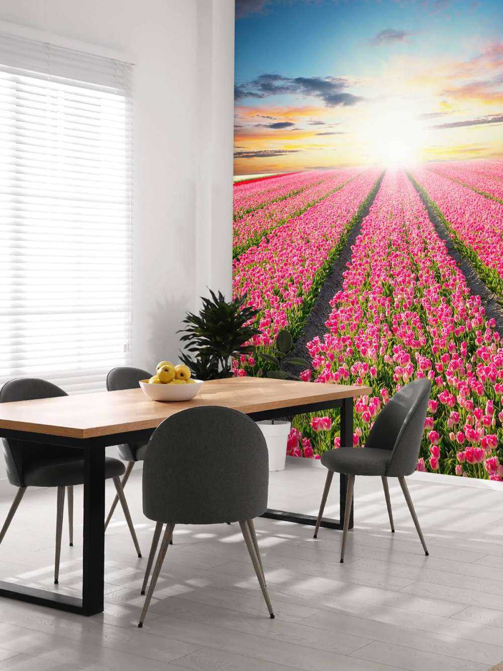 Tulpen mit aufgehender Sonne