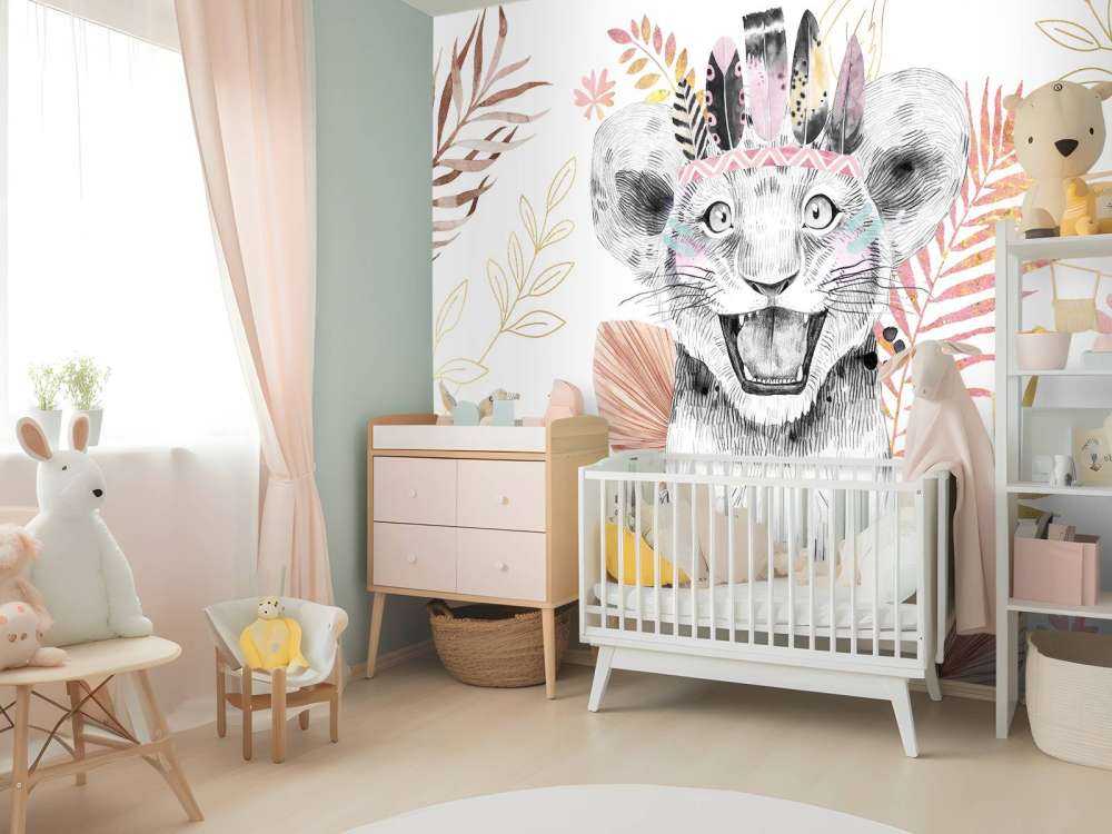 Löwenbaby mit korallenroten und goldenen Blättern