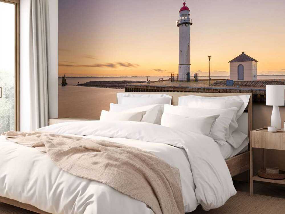 Leuchtturm bei Sonnenuntergang